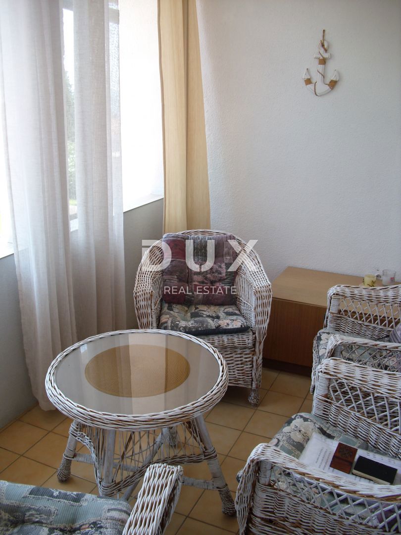 CITTÀ DI KRK - Appartamento 126 m2 con vista e 200 m dal mare