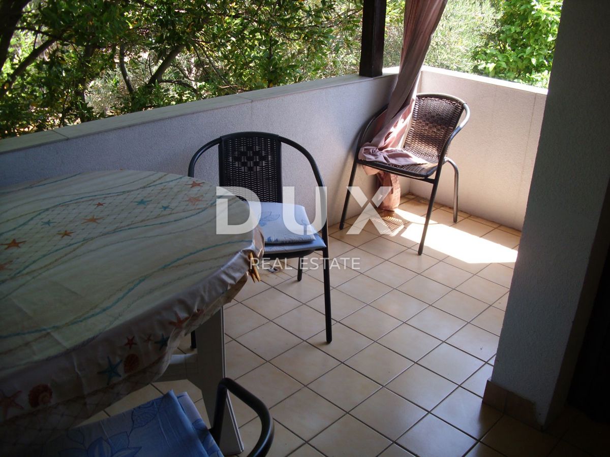 CITTÀ DI KRK - Appartamento 126 m2 con vista e 200 m dal mare