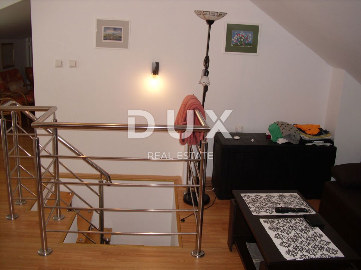 CITTÀ DI KRK - Appartamento 126 m2 con vista e 200 m dal mare