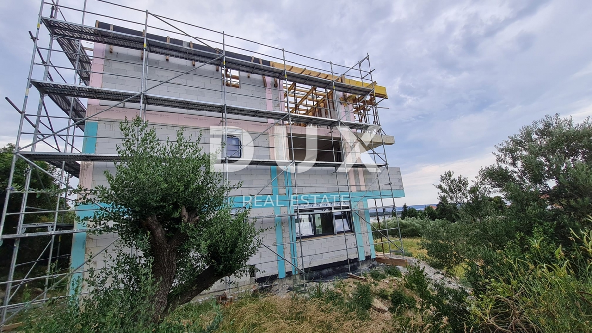 ISOLA DI RAB, BANJOL - Appartamento con piscina privata immerso nel verde