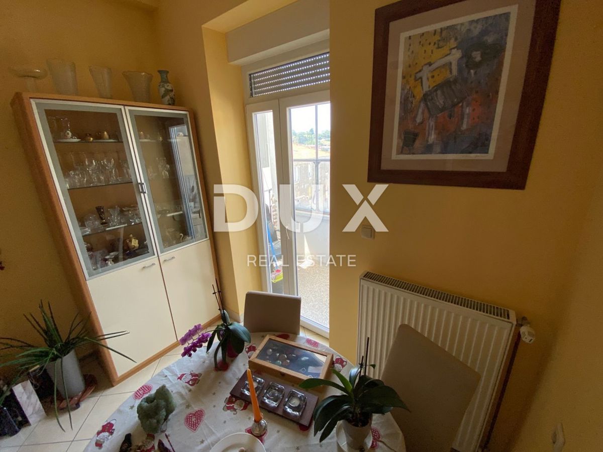RIJEKA, ŠKURINJE - appartamento 100 m2 con vista mare, 3 camere da letto + bagno, 2 balconi! OPPORTUNITÀ!