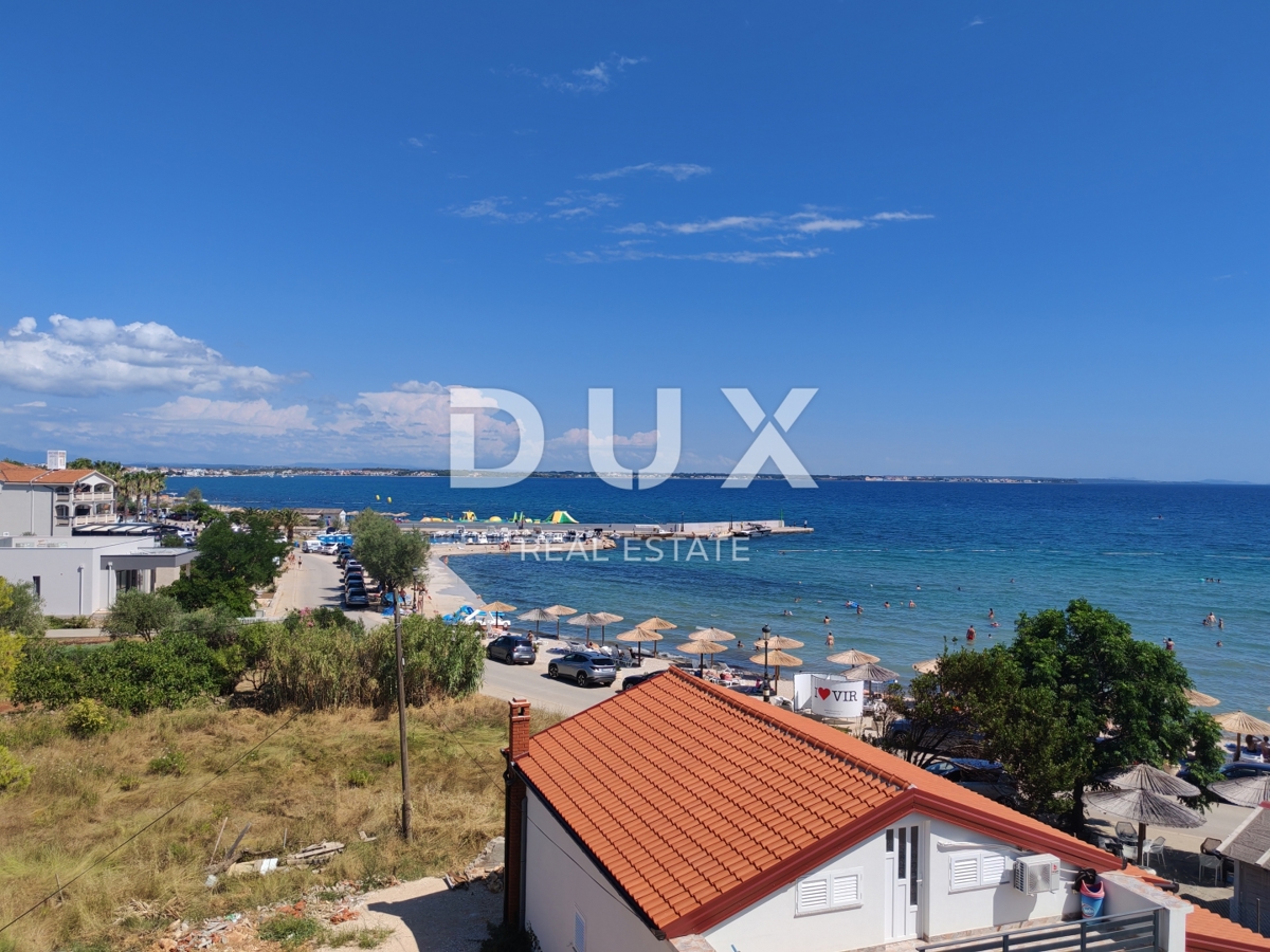 ZADAR, VIR - Lussuoso appartamento con terrazza panoramica e splendida vista sul mare di fronte alla spiaggia di Jadro! BS4