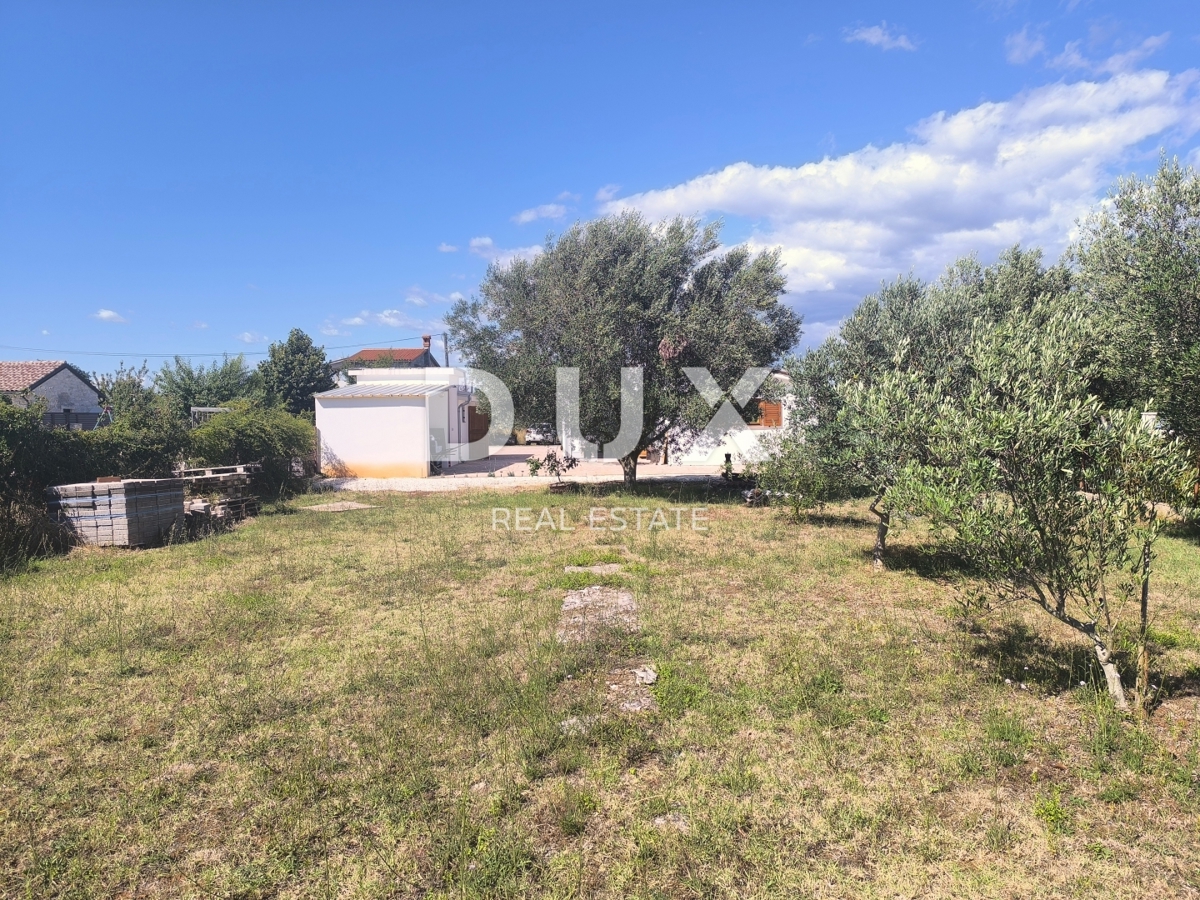 ISTRIA, ŠIŠAN - Casa a un piano in posizione perfetta, 100 m2 - VICINO AL MARE!!