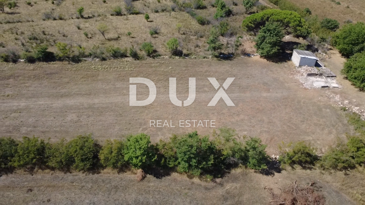 ZADAR, MURVICA - Terreno edificabile in posizione tranquilla! - 650m²