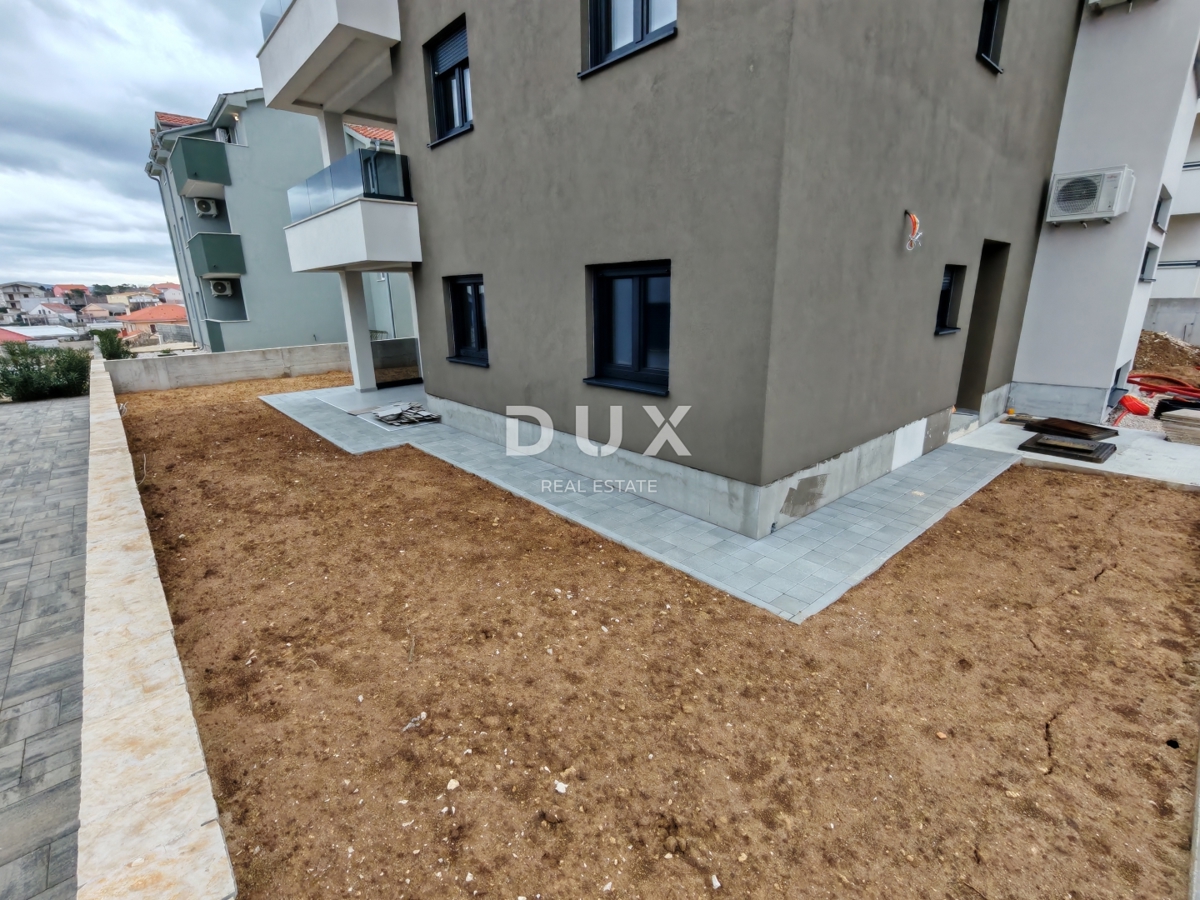 ZADAR, RAŽANAC - Nuovo edificio! Riscaldamento a pavimento, ascensore, vista mare, ripostiglio...! S2