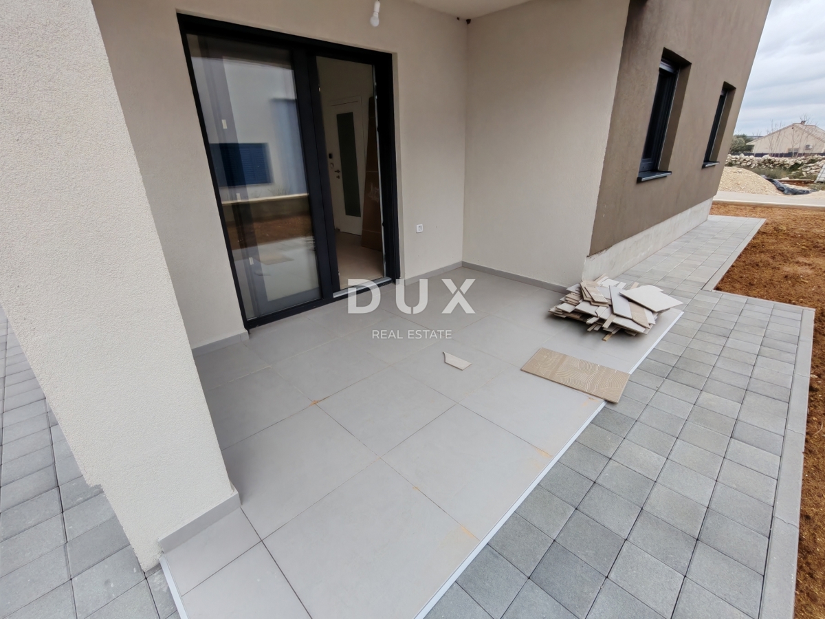 ZADAR, RAŽANAC - Nuovo edificio! Riscaldamento a pavimento, ascensore, vista mare, ripostiglio...! S2