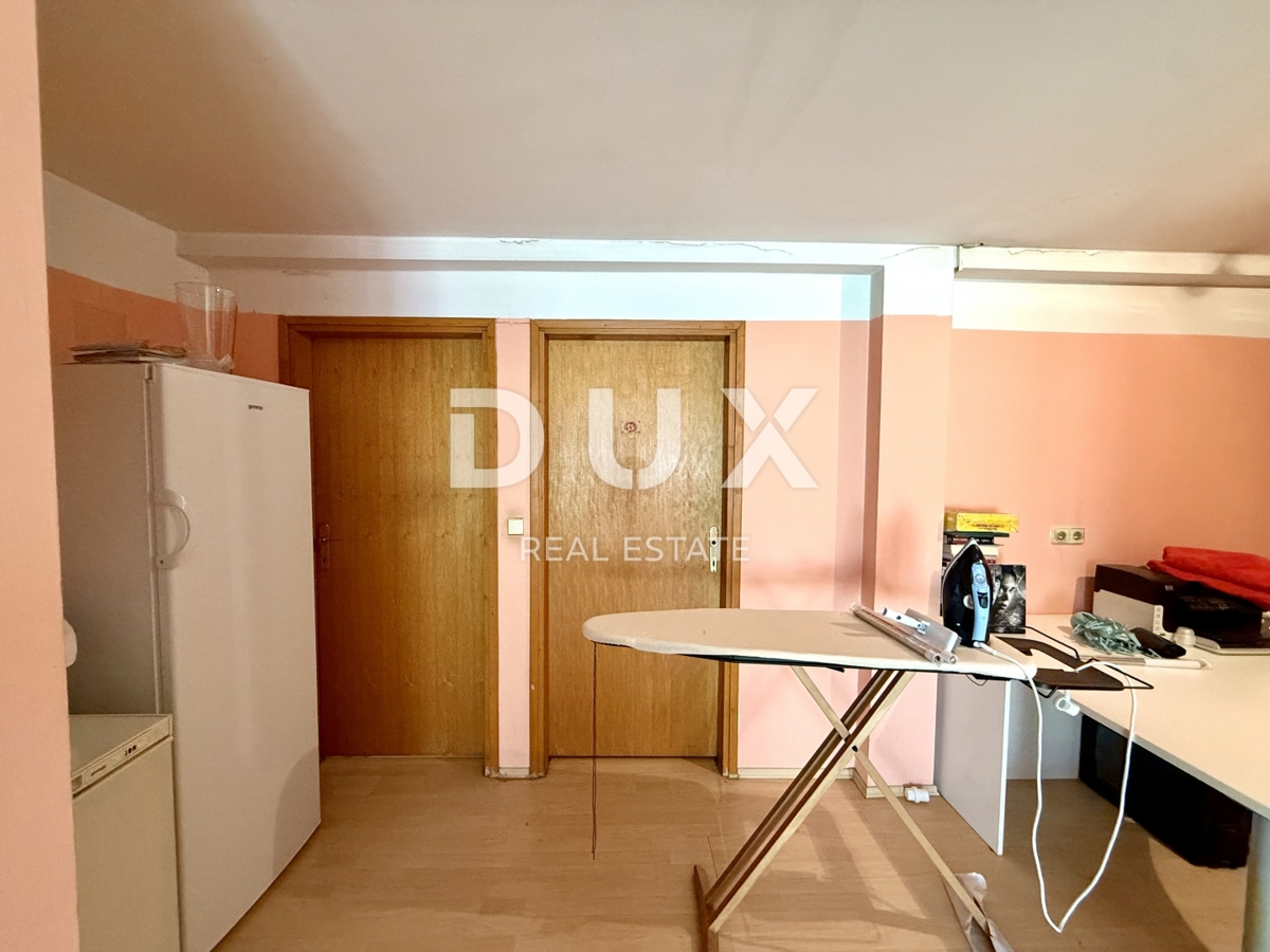 ZAGABRIA, ČRNOMEREC - Spaziosa casa su tre piani con garage!
