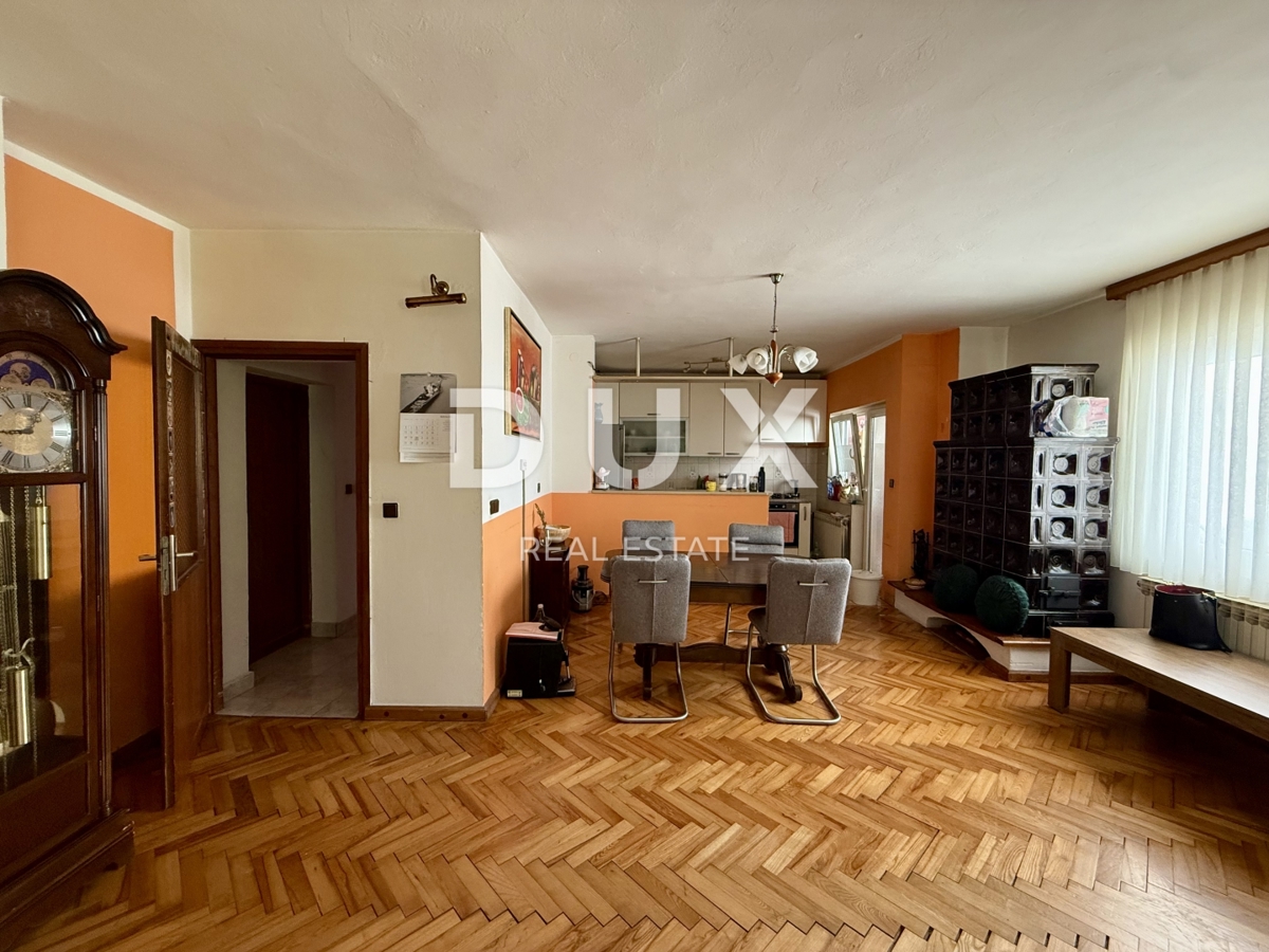 ZAGABRIA, ČRNOMEREC - Spaziosa casa su tre piani con garage!