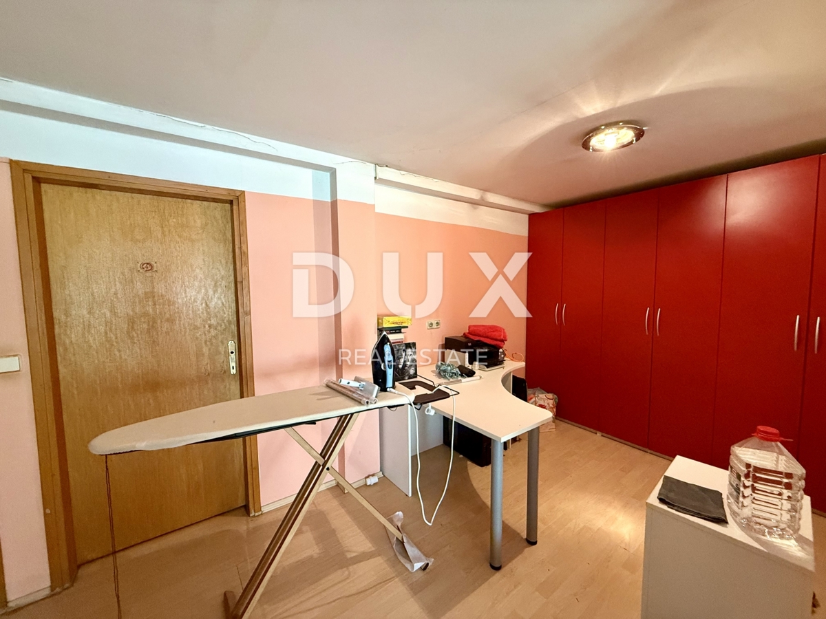 ZAGABRIA, ČRNOMEREC - Spaziosa casa su tre piani con garage!