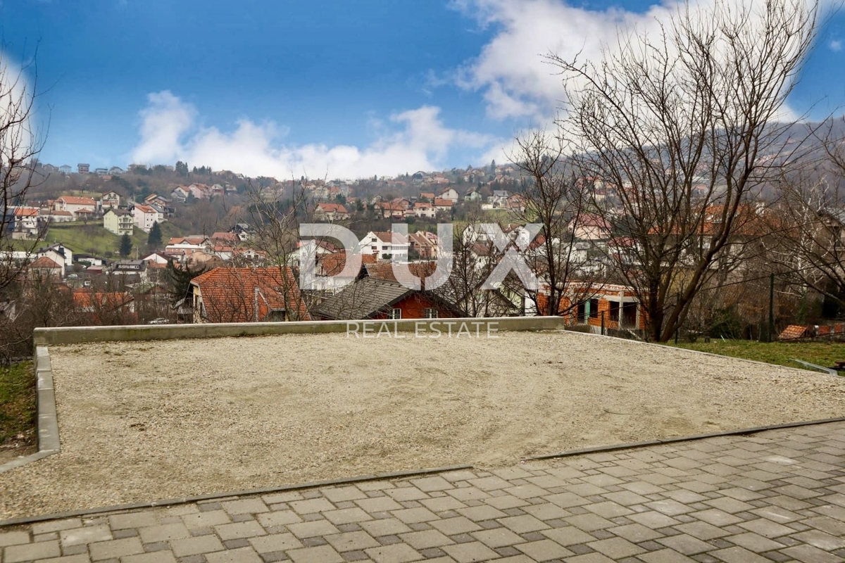 ZAGABRIA, VRAPČE - Appartamento di 67 m² con tre camere da letto recentemente ristrutturato e parcheggio!