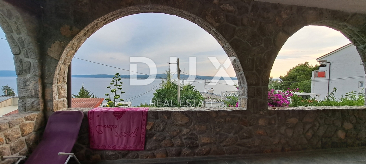 CRIKVENICA - Casa indipendente di 300 m2, a soli 100 m dal mare