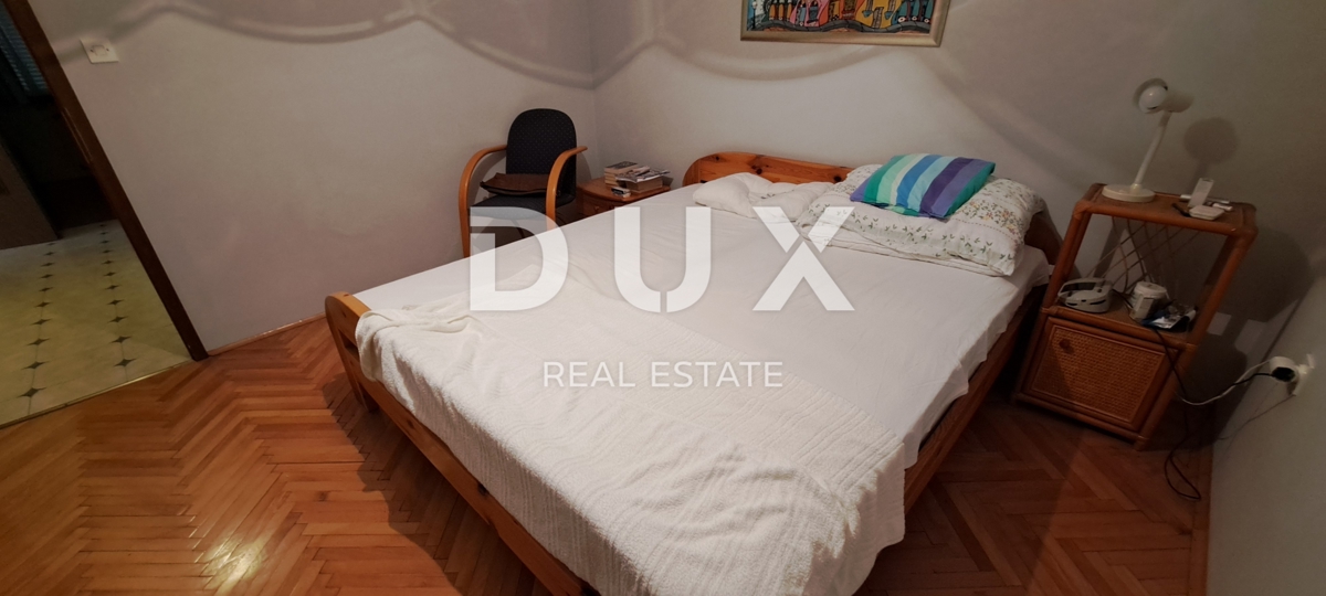 CRIKVENICA - Casa indipendente di 300 m2, a soli 100 m dal mare