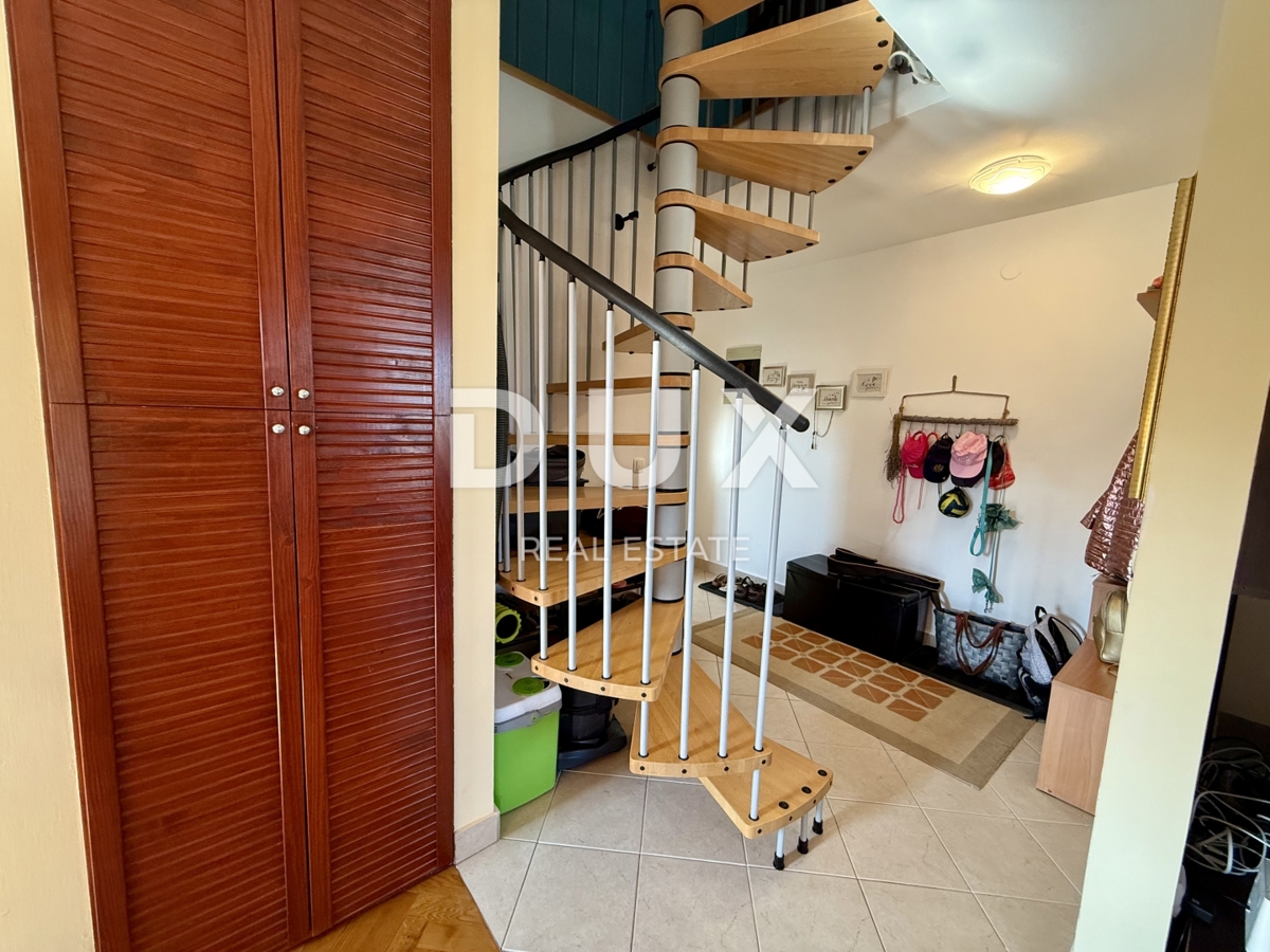 ISOLA DI KRK, MALINSKA - Appartamento duplex, 108 m2, costruzione di nuova costruzione!