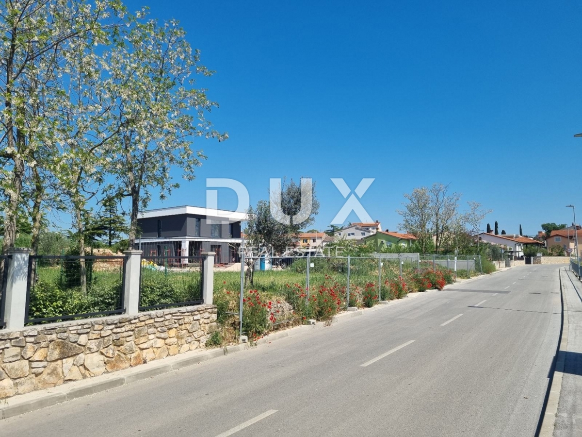 ISTRIA, POLA - Moderna villa di lusso con piscina a Štinjan! 