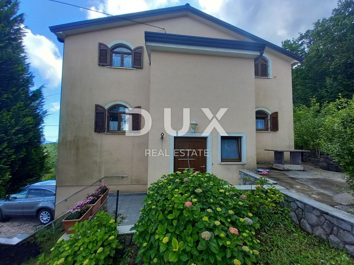 OPATIJA, POLJANE - Bella casa indipendente con piscina, garage e vista mare