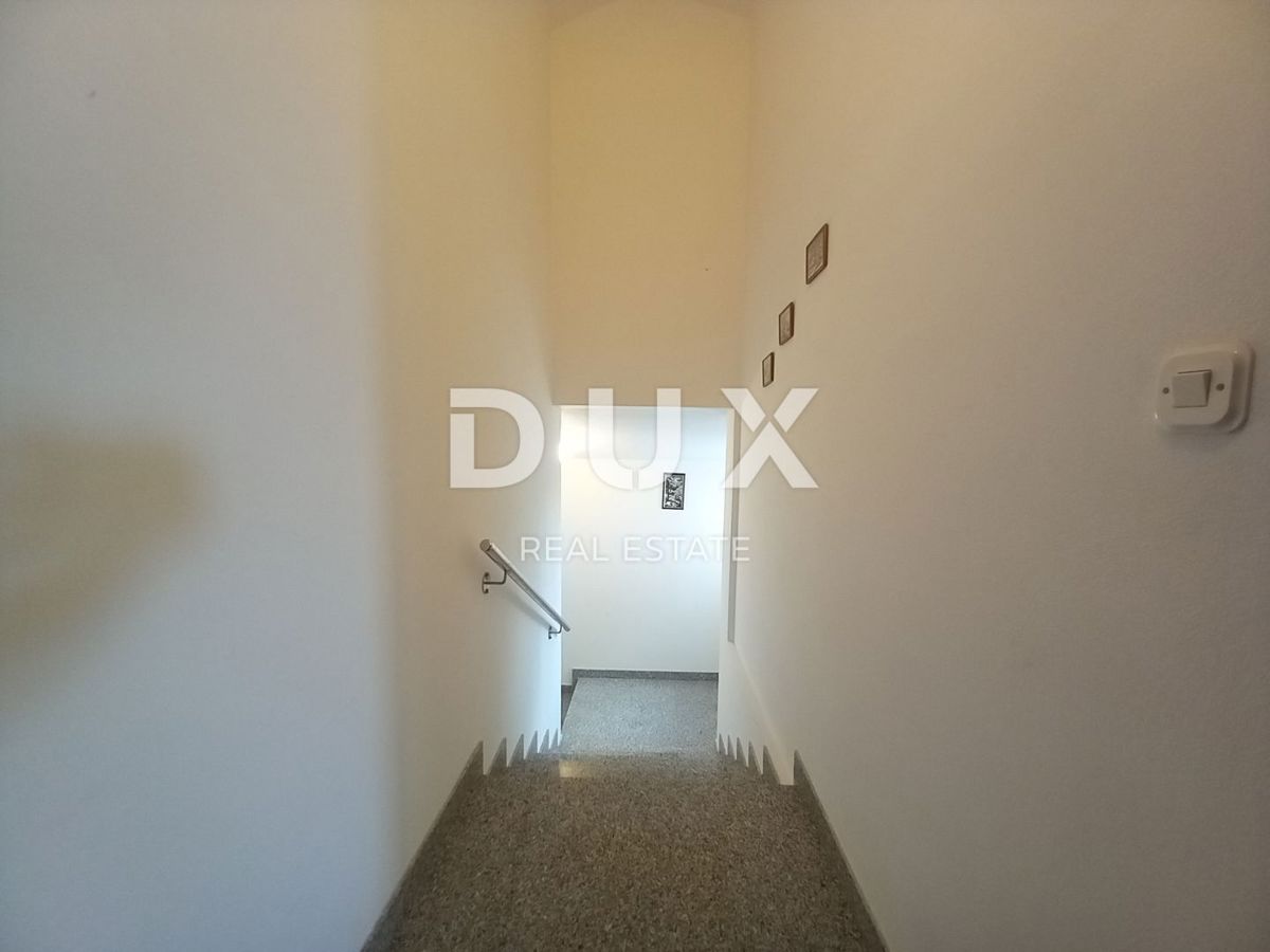 OPATIJA, POLJANE - Bella casa indipendente con piscina, garage e vista mare