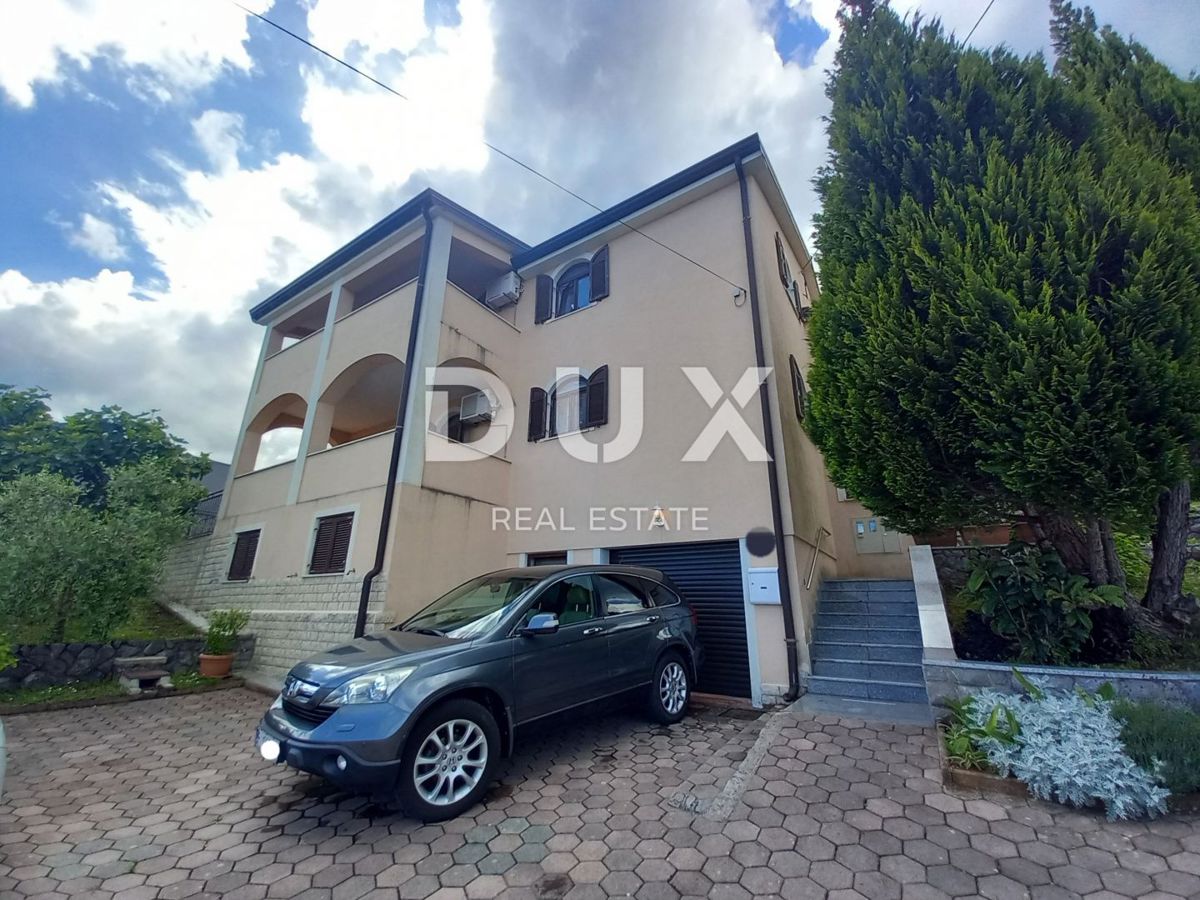 OPATIJA, POLJANE - Bella casa indipendente con piscina, garage e vista mare