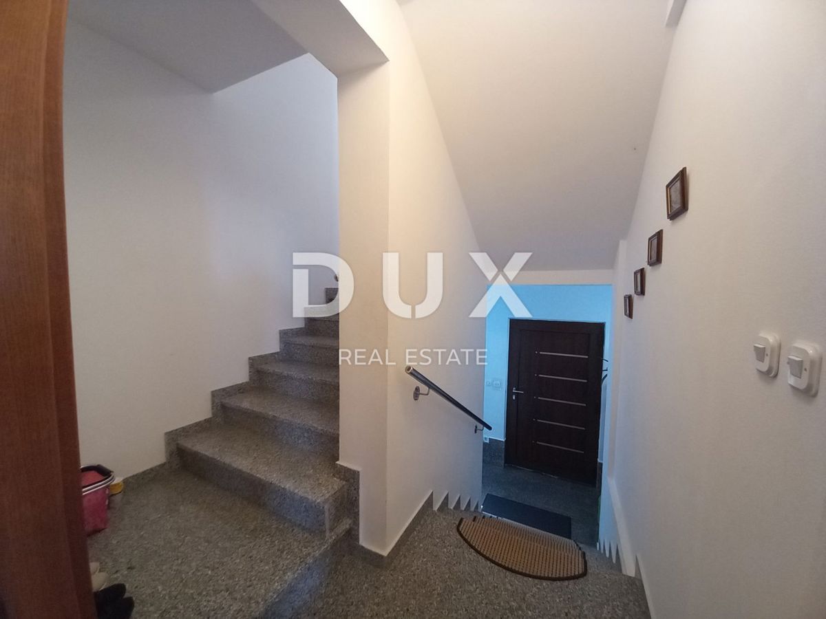 OPATIJA, POLJANE - Bella casa indipendente con piscina, garage e vista mare