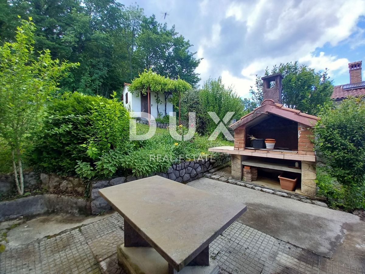 OPATIJA, POLJANE - Bella casa indipendente con piscina, garage e vista mare