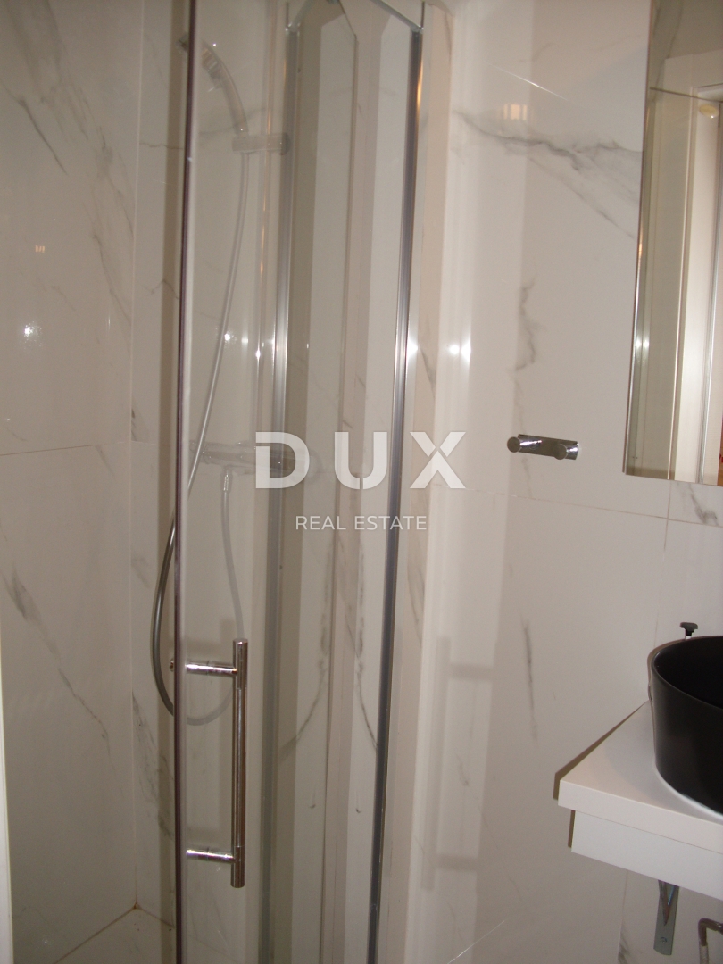 ISOLA DI KRK, MALINSKA - Monolocale 1a fila al mare con parcheggio