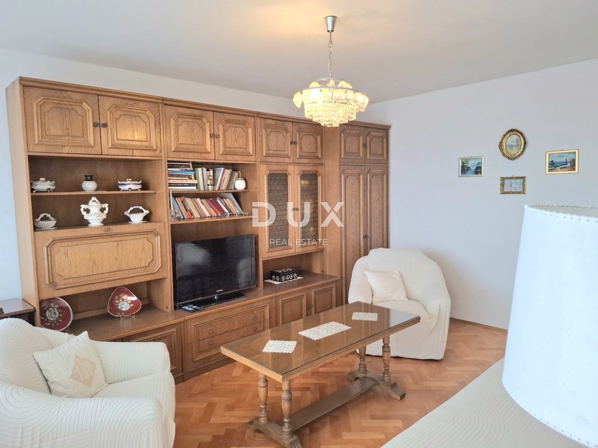 RIJEKA - 2 camere da letto + soggiorno con vista mare