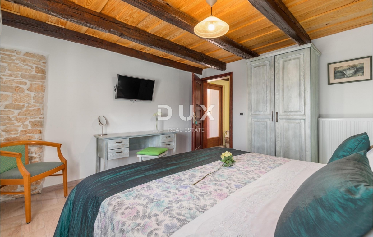 ISTRIA, BUIE - Casa con appartamenti con piscina