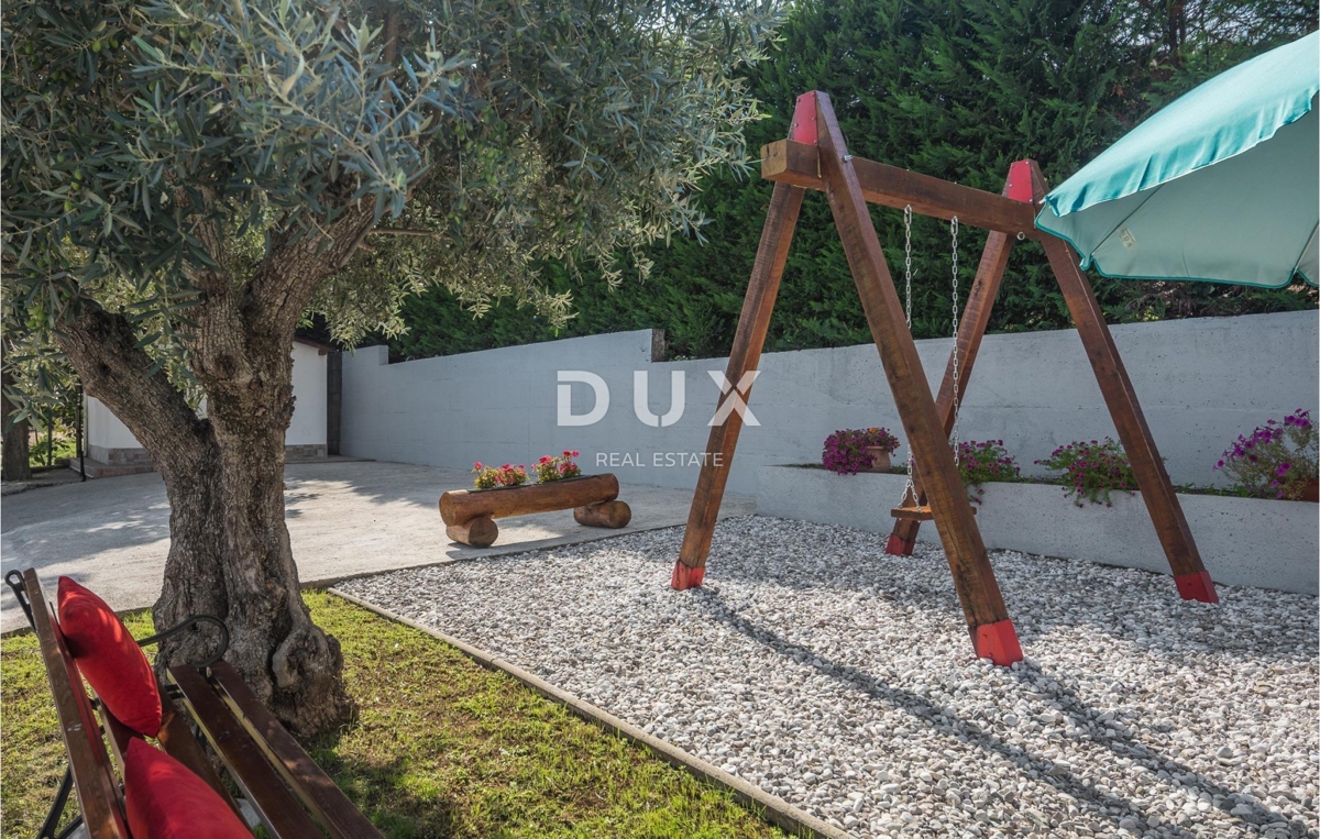 ISTRIA, BUIE - Casa con appartamenti con piscina