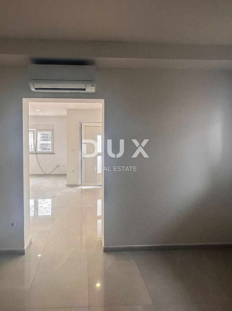 CRIKVENICA - Appartamento al piano terra, 2 camere + bagno, vicino al mare