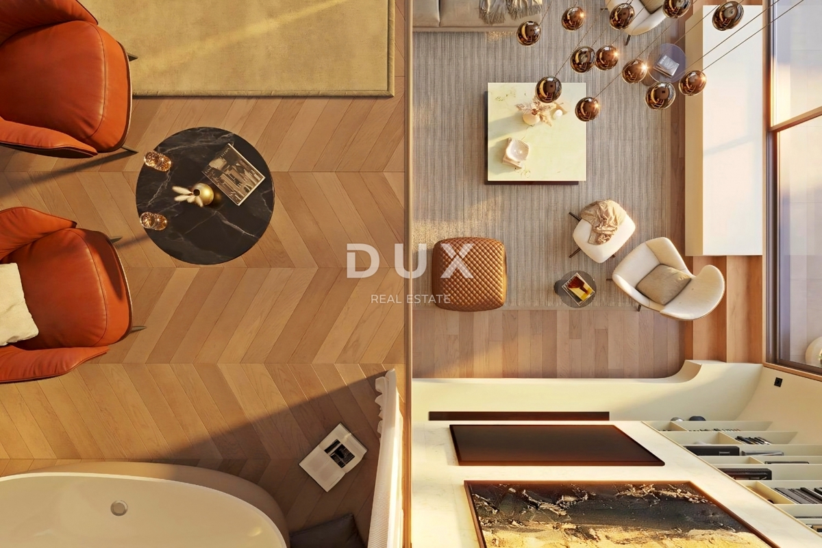 ISTRIA, PARENZO - Lussuoso appartamento duplex con piscina