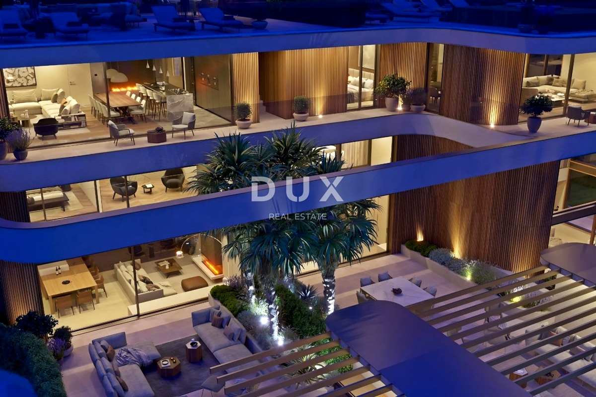 ISTRIA, PARENZO - Lussuoso appartamento duplex con piscina