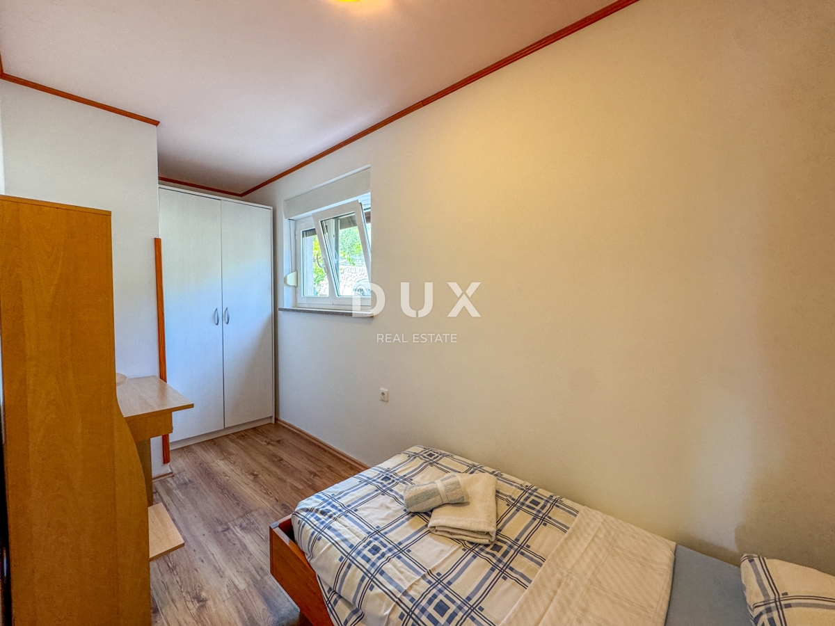 OPATIJA, MOŠĆENIČKA DRAGA - appartamento con terrazza al piano terra, a 4 minuti a piedi dalla spiaggia, GARAGE!