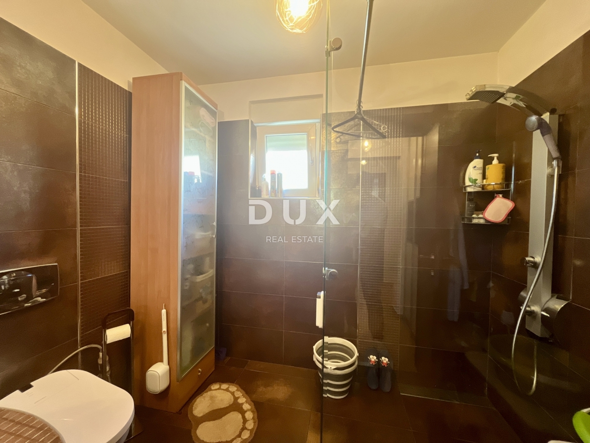 RIJEKA, G. ZAMET - Appartamento duplex con 4 camere da letto e vista panoramica
