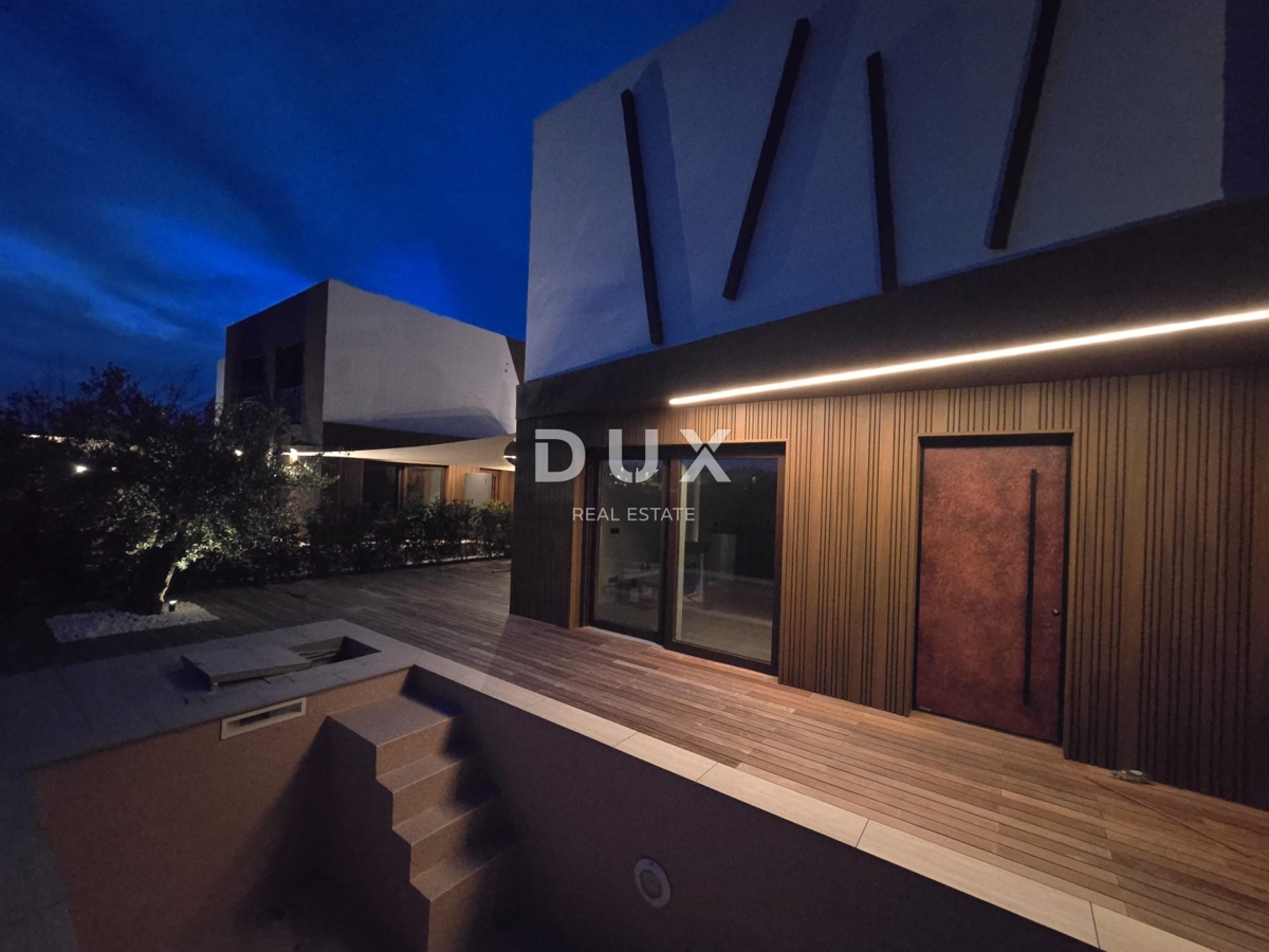 ZADAR, NIN - Appartamento unico con piscina privata! A4