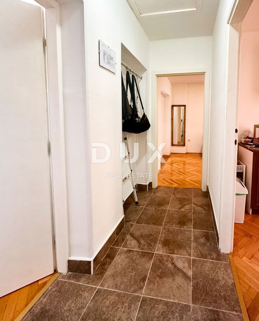 CRIKVENICA - Appartamento diviso in due appartamenti con una bellissima vista sul mare. GARAGE!