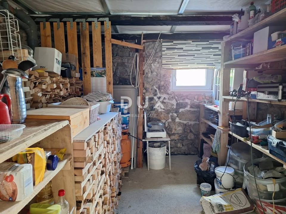 VRBOVSKO - casa decorata con un bellissimo giardino