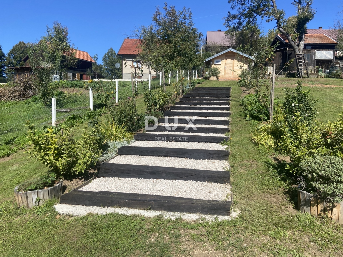 VRBOVSKO - casa decorata con un bellissimo giardino