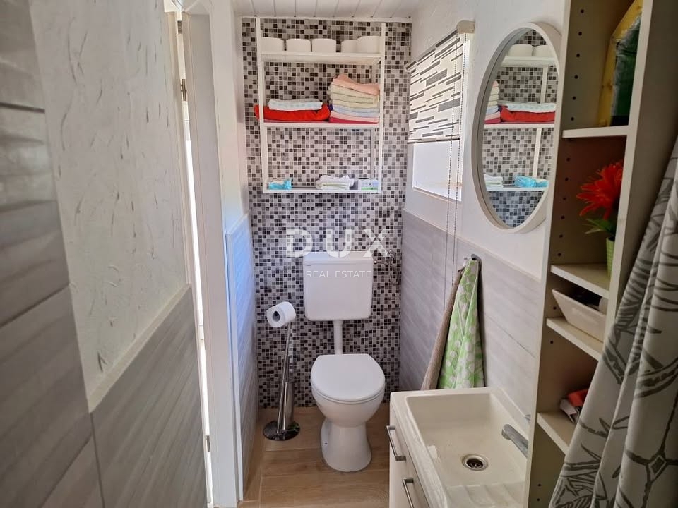 VRBOVSKO - casa decorata con un bellissimo giardino