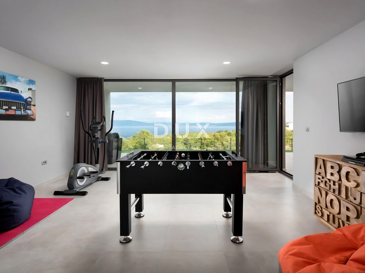 ISTRIA, RABAC - Villa moderna con vista panoramica sul mare