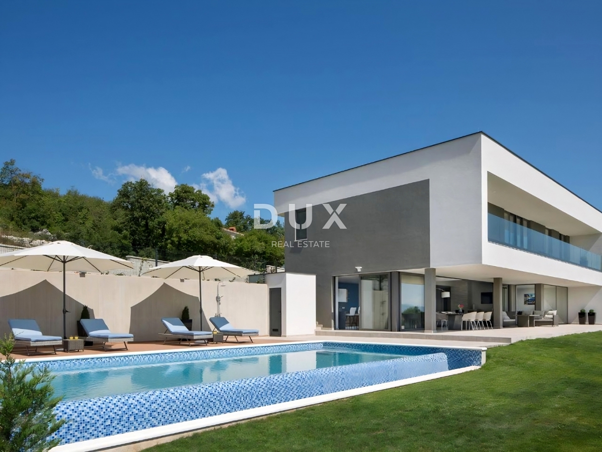 ISTRIA, RABAC - Villa moderna con vista panoramica sul mare