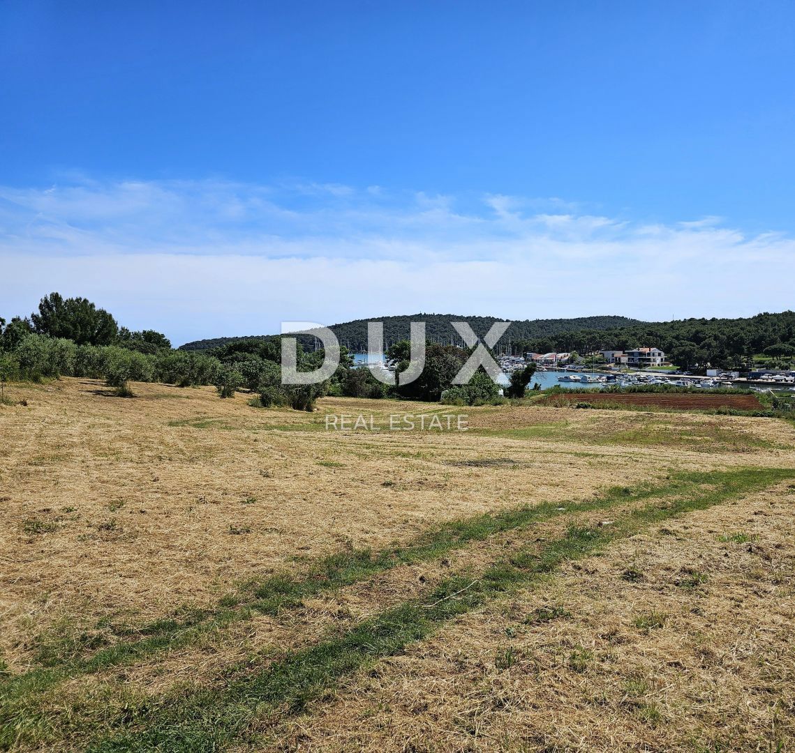 ISTRIA, POMER - Terreno edificabile con vista mare, perfetto per costruire una villa/casa/casa unifamiliare
