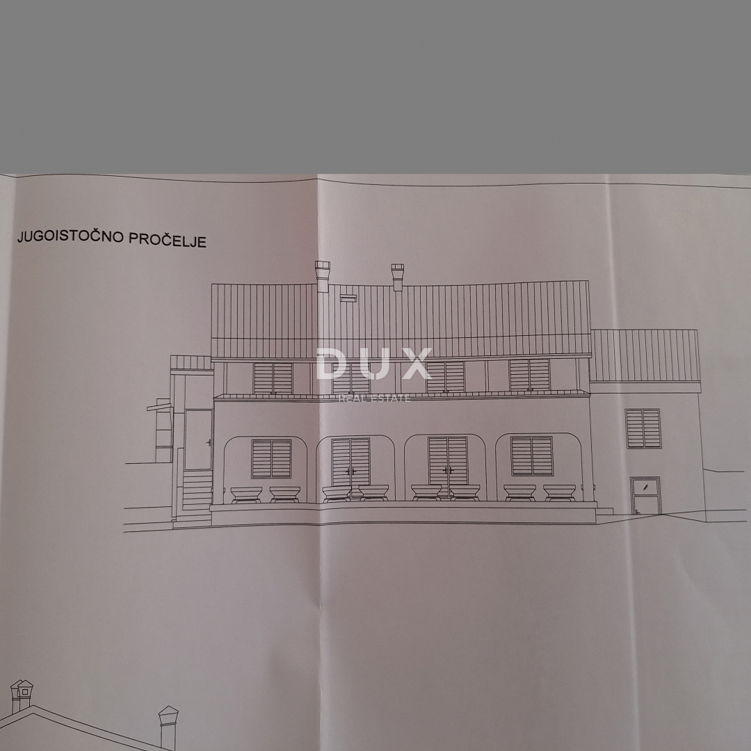 ISOLA DI KRK, BAIA DI SOLINE - Casa indipendente a 100 m dal mare