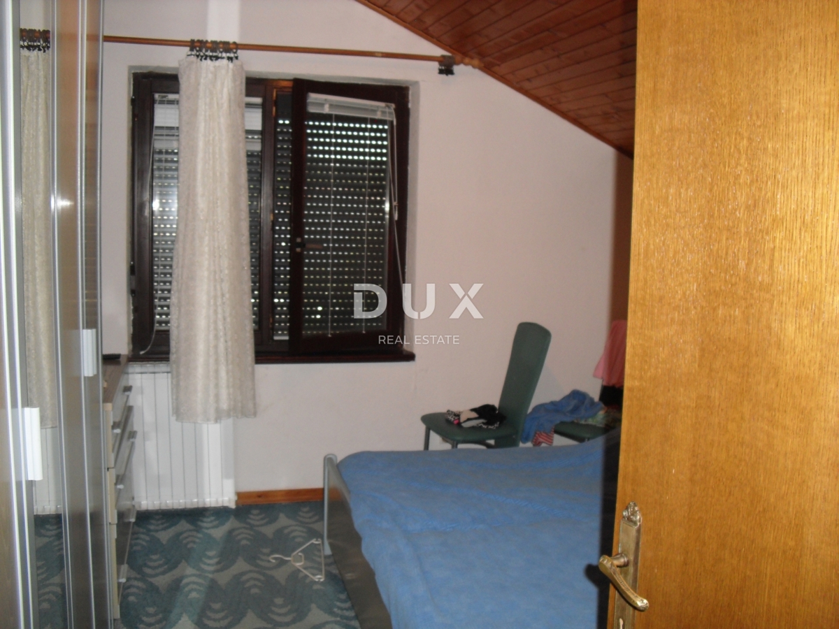 ISOLA DI KRK, BAIA DI SOLINE - Casa indipendente a 100 m dal mare