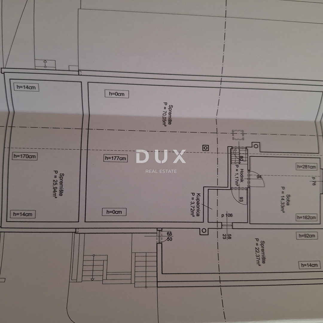 ISOLA DI KRK, BAIA DI SOLINE - Casa indipendente a 100 m dal mare