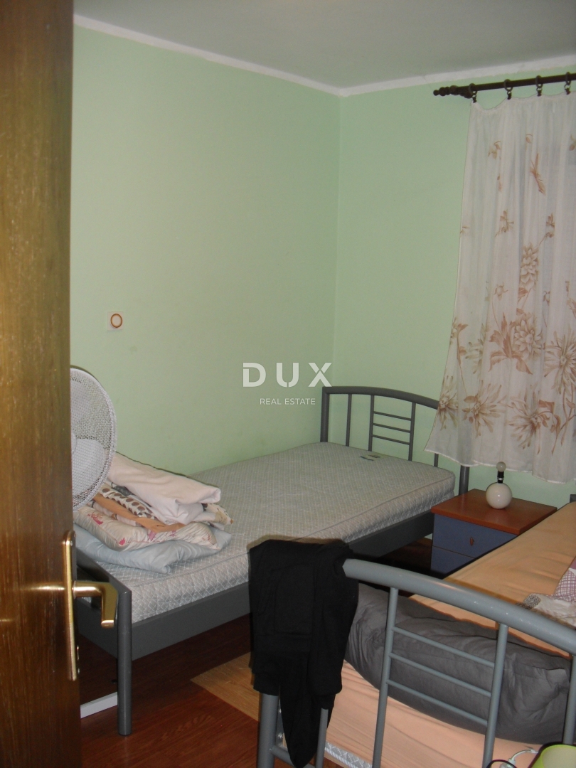 ISOLA DI KRK, BAIA DI SOLINE - Casa indipendente a 100 m dal mare