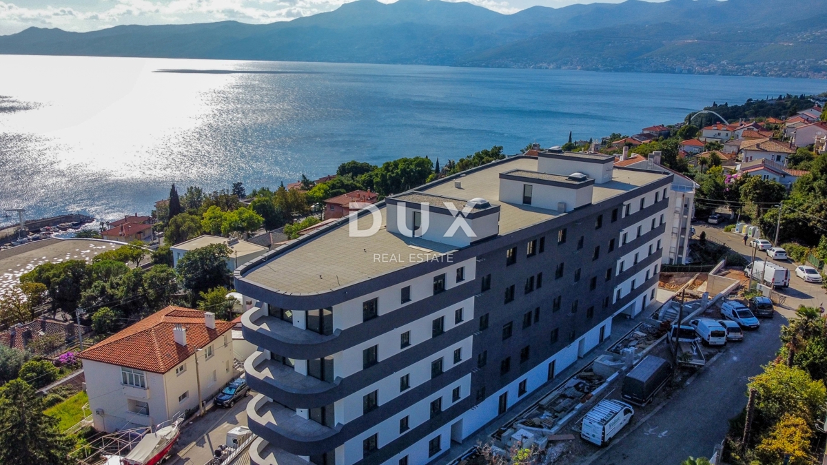 RIJEKA, KANTRIDA - Appartamento di 134 m2 in un lussuoso edificio di nuova costruzione a soli 250 metri dal mare con garage e vista panoramica sul mare