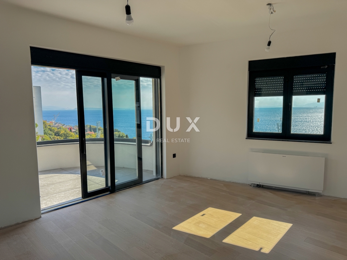 RIJEKA, KANTRIDA - Appartamento di 136 m2 in un lussuoso edificio di nuova costruzione a soli 250 metri dal mare con garage e vista panoramica sul mare