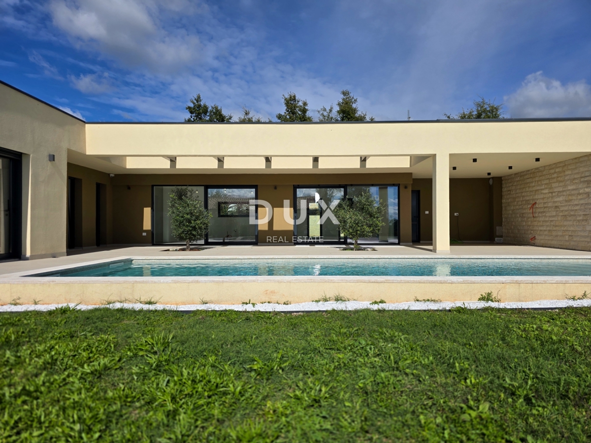 ISTRIA, ŽMINJ - Casa dal design moderno con piscina