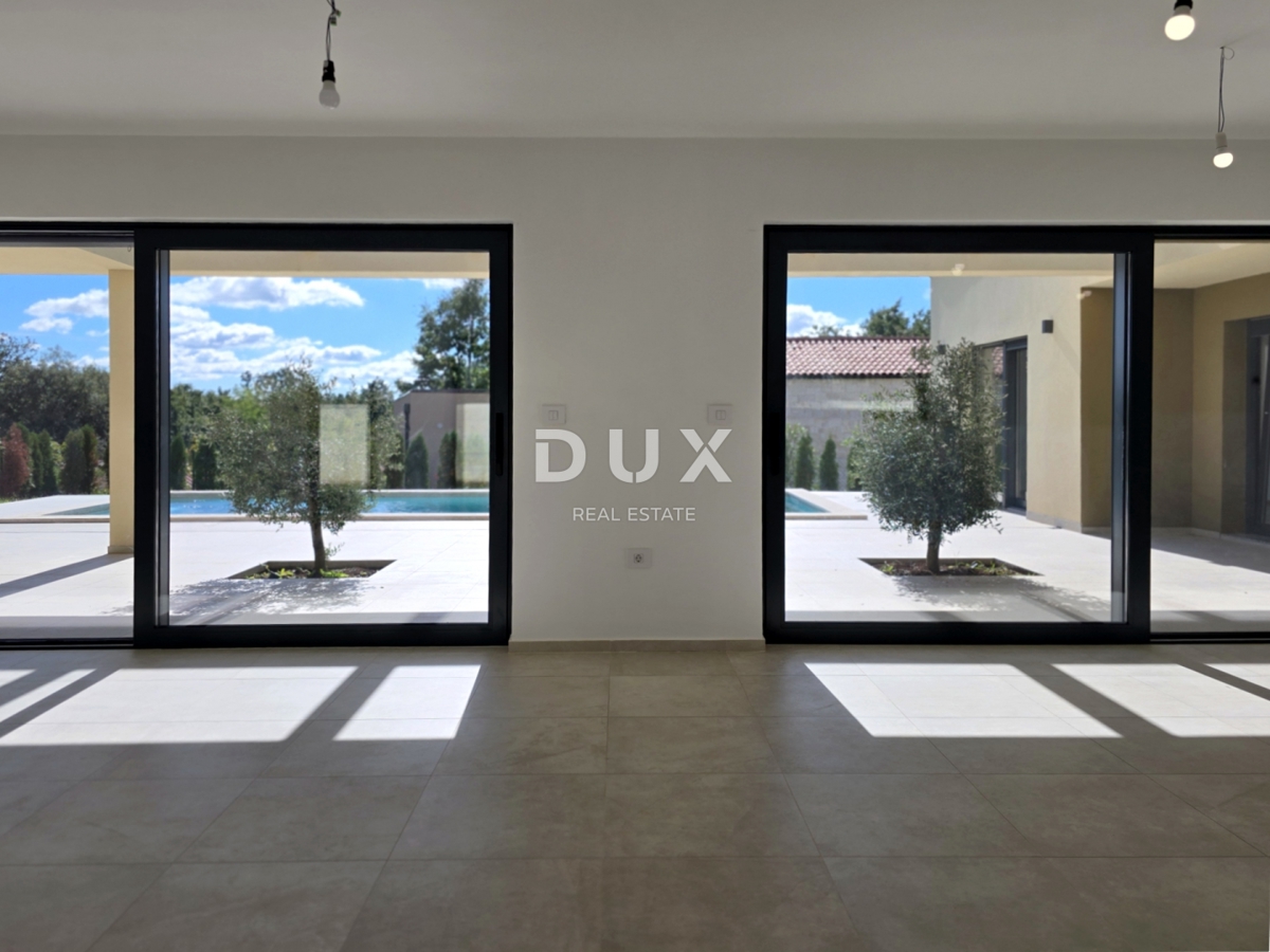 ISTRIA, ŽMINJ - Casa dal design moderno con piscina