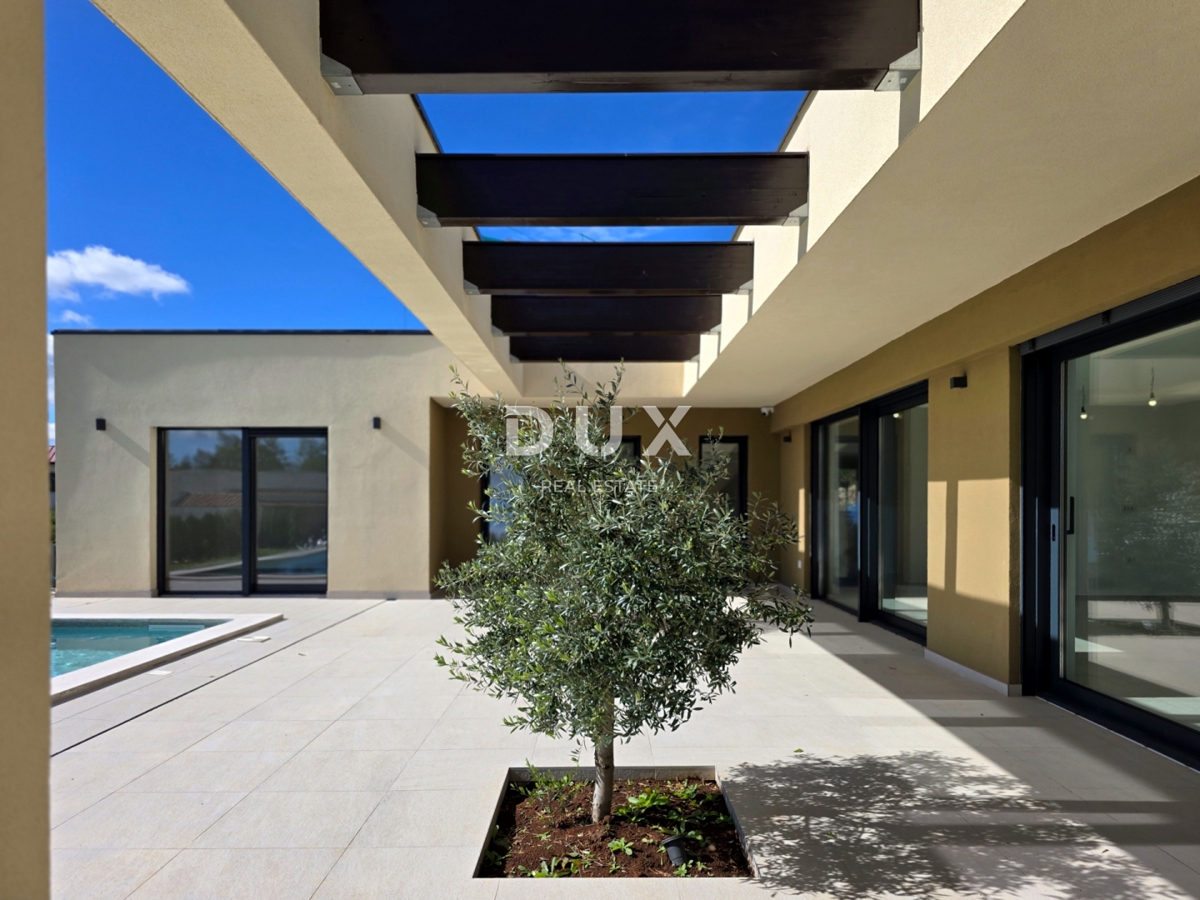 ISTRIA, ŽMINJ - Casa dal design moderno con piscina