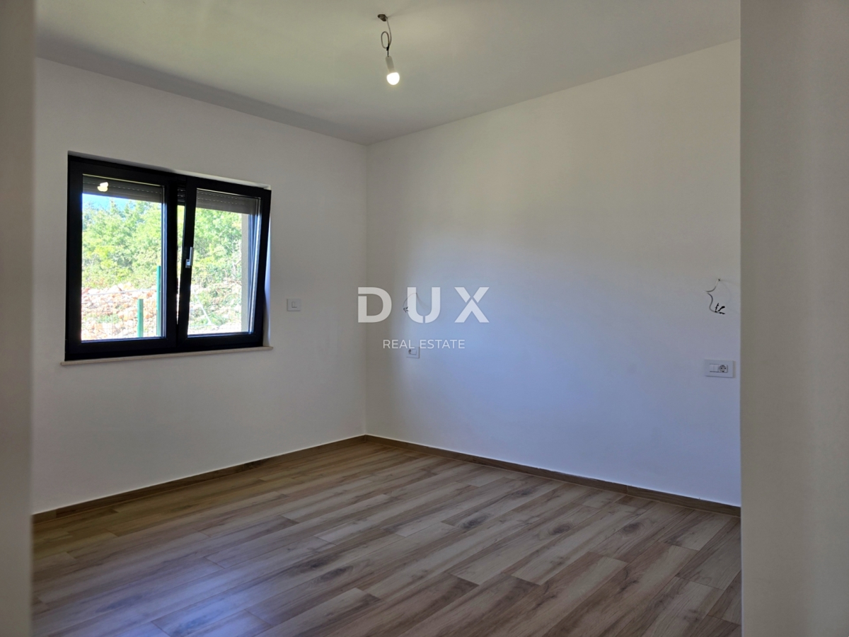 ISTRIA, ŽMINJ - Casa dal design moderno con piscina